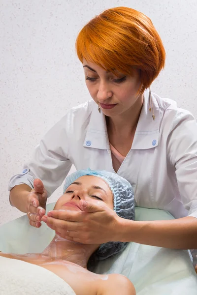 Cosmetische ingrepen in spa kliniek — Stockfoto