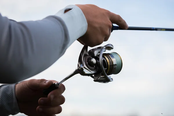 Pescador con caña de pescar — Foto de Stock