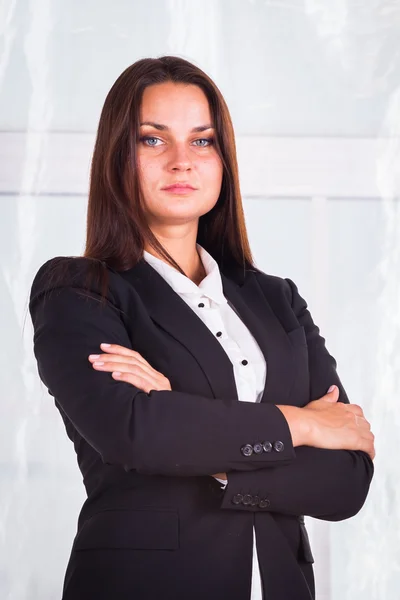 Mujer de negocios con pelo largo en traje — Foto de Stock