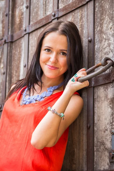 Girl on street of ancient European city. — Stock Photo, Image