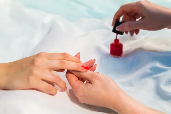 Zabieg manicure — Zdjęcie stockowe