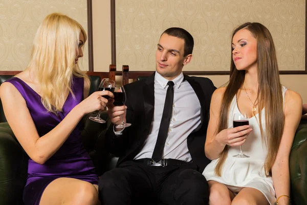 Group of young people drink wine — Stock Photo, Image