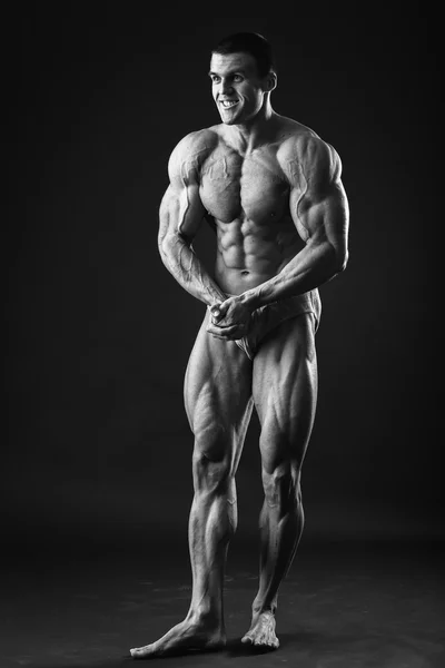 Muskelprotz Bodybuilder — Stockfoto