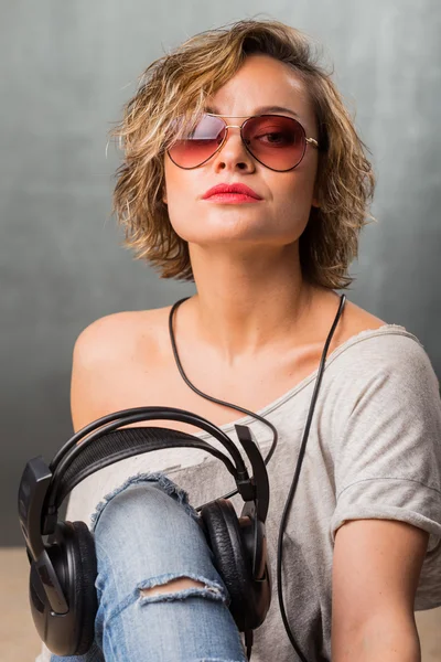 Gorgeous blonde in glasses — Stock Photo, Image