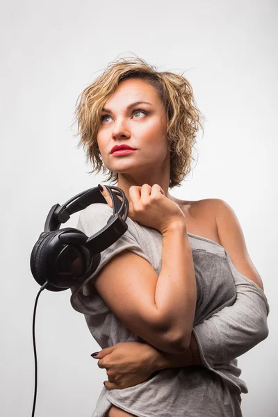 Gorgeous blonde with headphones — Stock Photo, Image