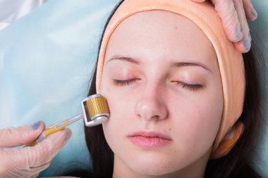 Yüz için tıbbi tedaviler.