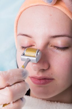 Yüz için tıbbi tedaviler.