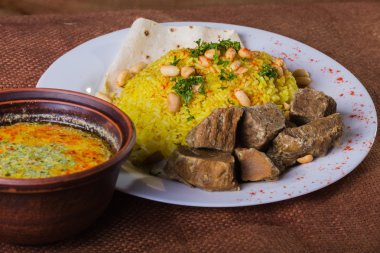 Pilav et ve özel çorba ile