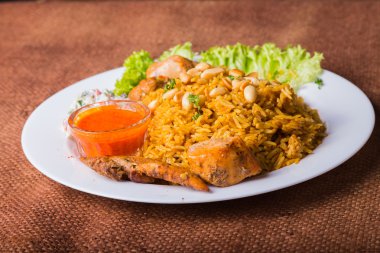 Sebze ile Doğu pilav