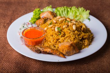 Sebze ile Doğu pilav