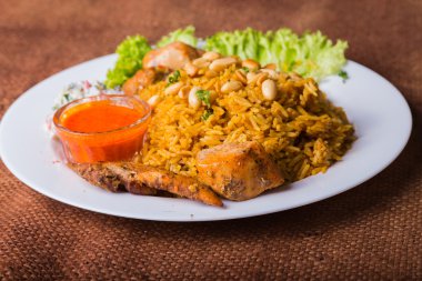 Sebze ile Doğu pilav