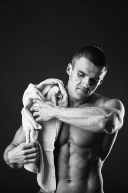 Bir çalışmadan sonra güçlü adam