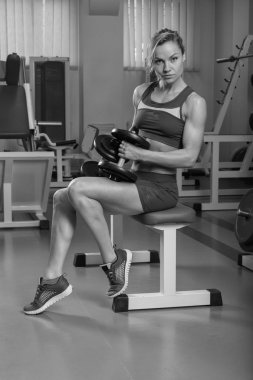 Eğitim salonunda kadın