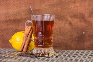 Limonlu lezzetli çay