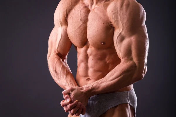 Muskelprotz Bodybuilder — Stockfoto