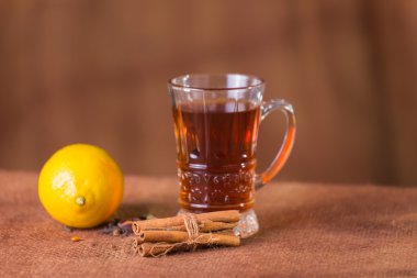 Limonlu lezzetli çay