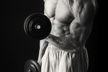Atletik erkek ile Halter egzersiz