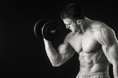 Atletik erkek ile Halter egzersiz