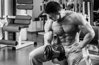 adam ile Halter egzersiz