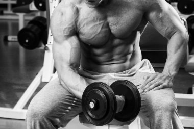 adam ile Halter egzersiz