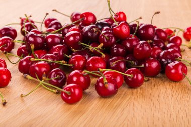 taze Olgun Kiraz