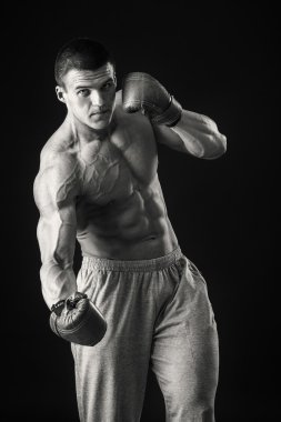 Boks eldivenleri atletik erkek