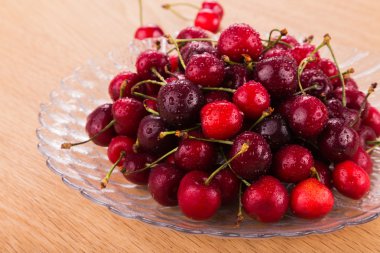 taze Olgun Kiraz