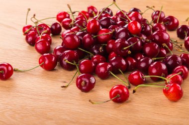 taze Olgun Kiraz