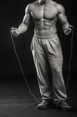 Atlama ipi tutan adam