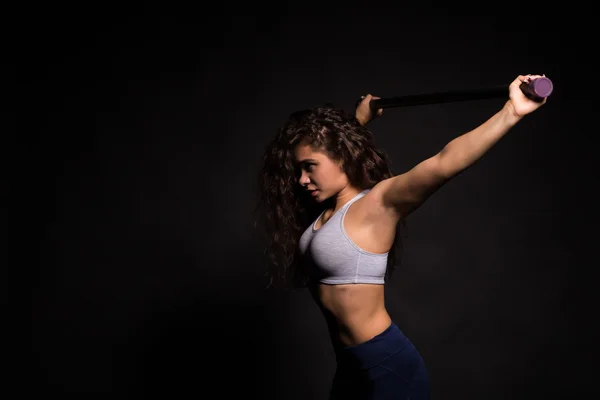 Atletik kıvırcık kız — Stok fotoğraf