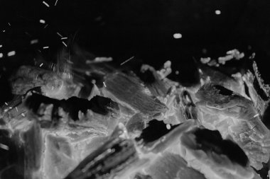 Fotoğraf gece şenlik ateşi