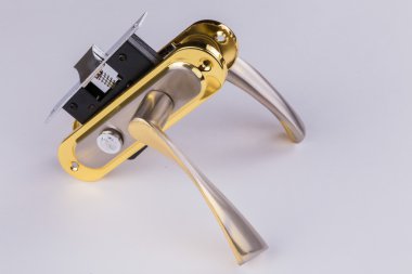 Metal kilitler ve kapılar için kolları