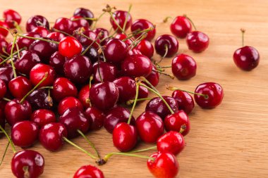 taze Olgun Kiraz