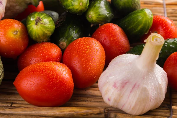 Haufen frisches Gemüse — Stockfoto