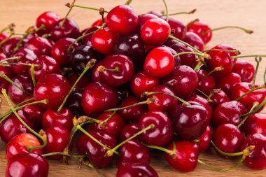 taze Olgun Kiraz