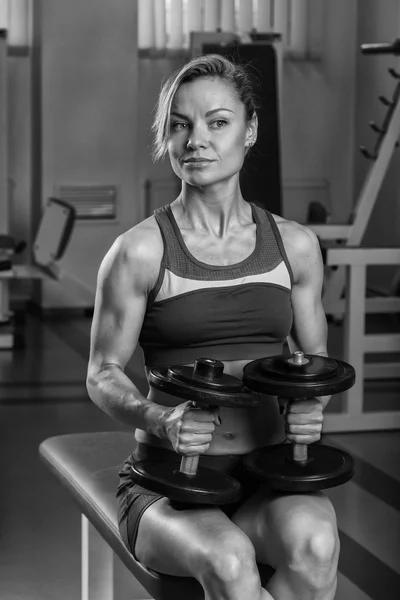 Frau macht Sport — Stockfoto