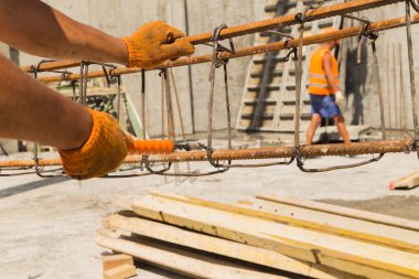 Şantiye beton temeli dökme