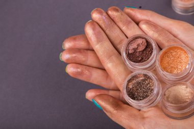 Kavanoz glitter makyaj ile