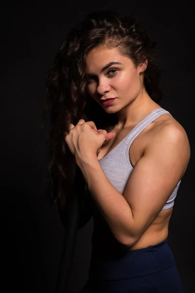 Mujer con equipo deportivo — Foto de Stock