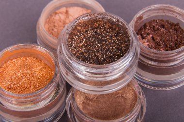 Araçlar ve aksesuarlar, makyaj