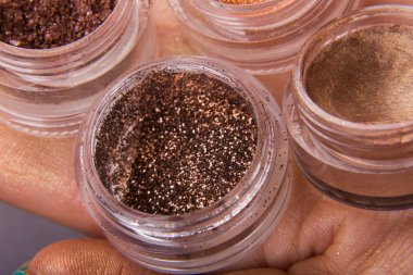 Araçlar ve aksesuarlar, makyaj