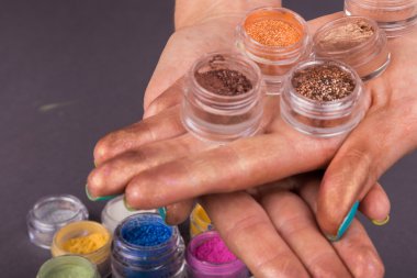 Araçlar ve aksesuarlar, makyaj