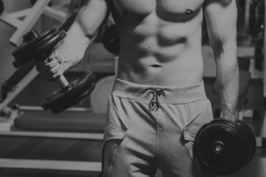 Gücü eğitim profesyonel sporcu spor salonunda