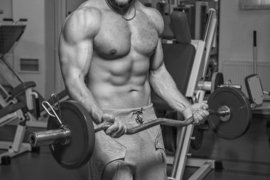 Gücü eğitim profesyonel sporcu spor salonunda