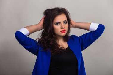 Güzel genç esmer bir şık iş resim