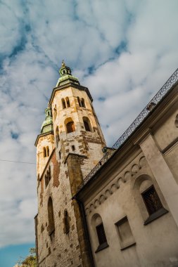 Krakow, Polonya - 28 Eylül 2015: Krakow en çok ziyaret edilen Polonya'da yabancı turistler ve Polonyalılar arasında bir şehirdir.