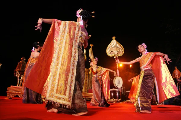 Danza tradicional tailandesa — Foto de Stock