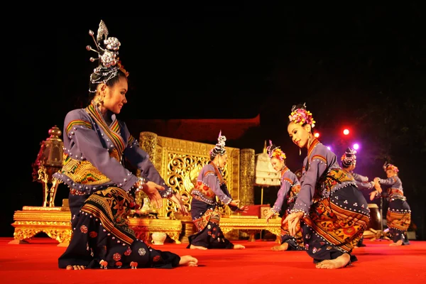 Dança tradicional tailandesa — Fotografia de Stock