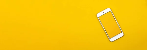 Mockup Και Πρότυπο Πανό Smartphone Κίτρινο Φόντο Άδεια Οθόνη Επίπεδη — Φωτογραφία Αρχείου