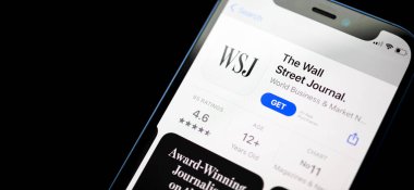 Kharkov, Ukrayna - 17 Mart 2021: Wall Street Journal logosu kapanıyor, afiş fotoğrafı